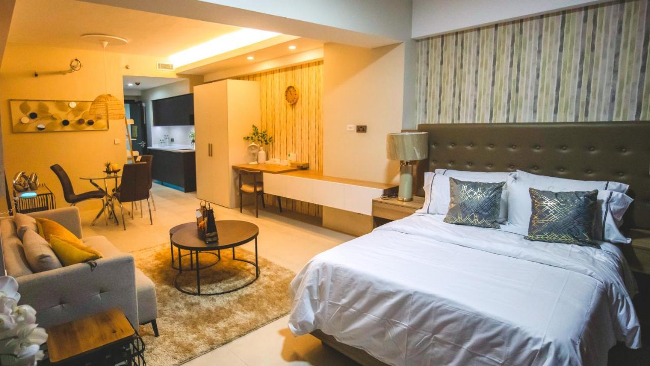 Aeon Suites Staycation Managed By Aria Hotel Davao City Εξωτερικό φωτογραφία