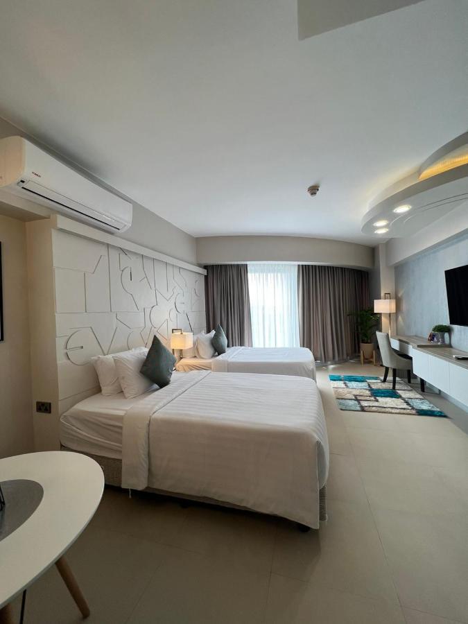 Aeon Suites Staycation Managed By Aria Hotel Davao City Εξωτερικό φωτογραφία