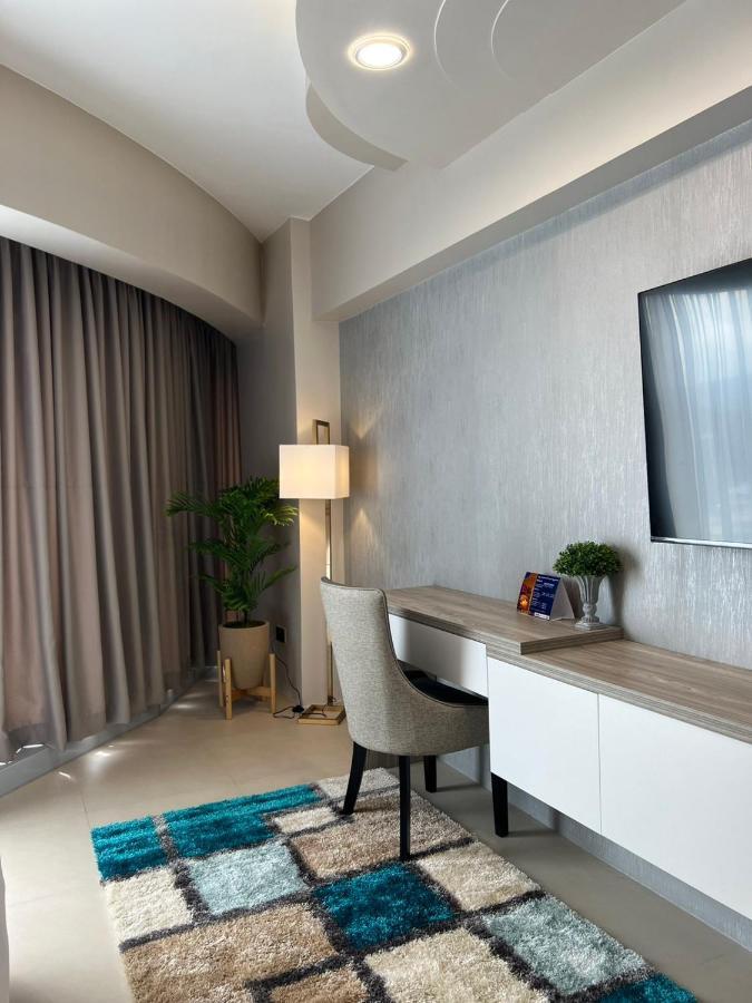 Aeon Suites Staycation Managed By Aria Hotel Davao City Εξωτερικό φωτογραφία